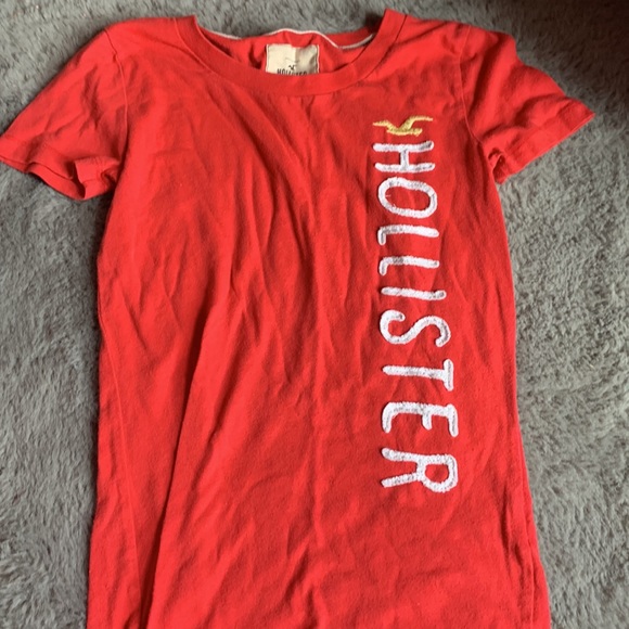 2 womens hollister shirts - Picture 4 of 5
